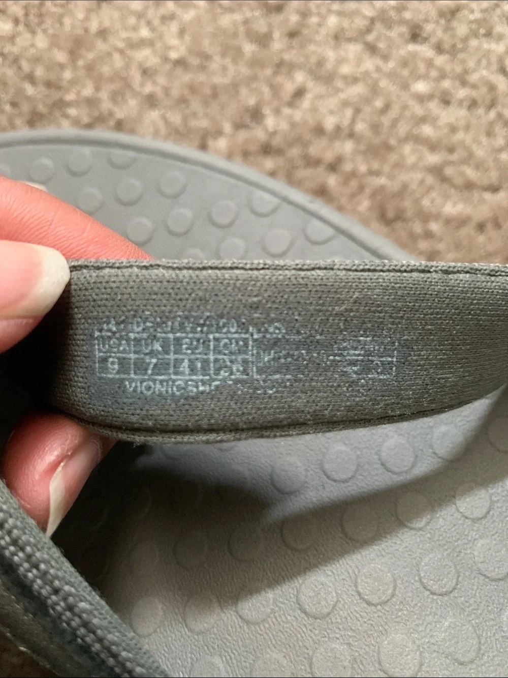 Vionic Gray Women's Thong Sandals Sz 9 Flip-Flops Summer Coastal Beach Shoe EUC - Picture 4 of 6